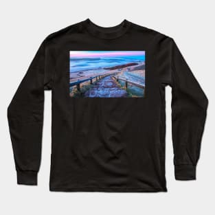 A frosty winter morning on Mam Tor in the Derbyshire Peak District Long Sleeve T-Shirt